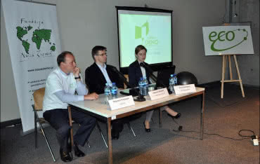 Certyfikaty w kampanii "Zielone Okno" dla producentów bezrtęciowych szyb i okien